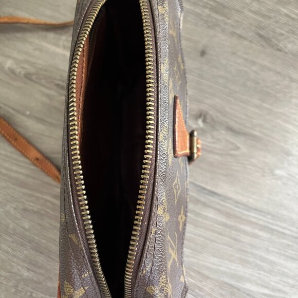 Authentic Louis Vuitton Jeune Fille Monogram Cross Body Bag - Picture 6 of 12